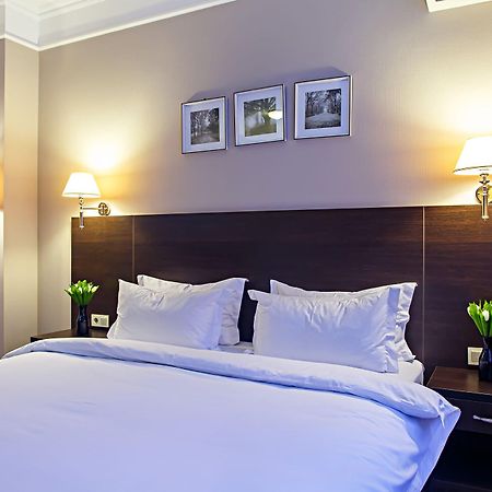 Red Village Hotel Астана Екстериор снимка