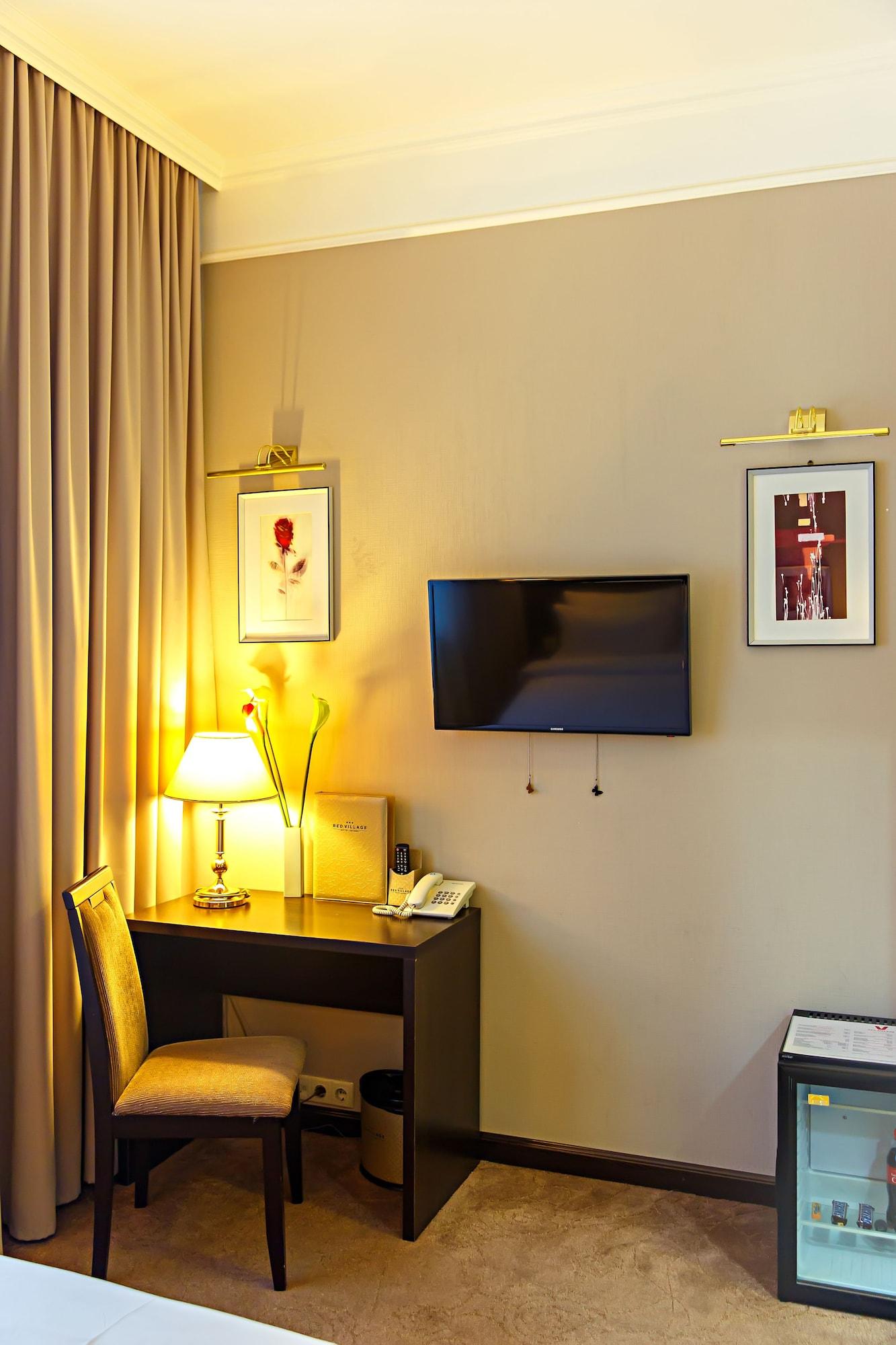 Red Village Hotel Астана Екстериор снимка