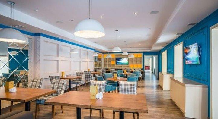 Red Village Hotel Астана Екстериор снимка